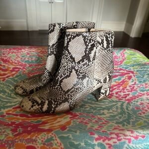 Python Print Ankle Boots in Neutral Tones